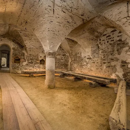 Schloss Friedberg Retreat - Wohnen Im Schloss شقة *